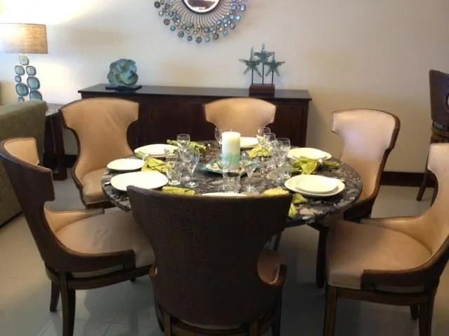 3Br 2Bths-Enjoy 2 Sides Of Sint Maarten Oyster Pond Apartment